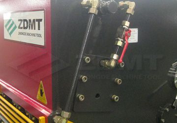 卡套式接頭體.jpg 卡套式接頭體.jpg