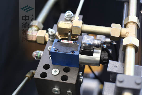 ZDPE10025-德國力士樂液壓閥組.jpg ZDPE10025-德國力士樂液壓閥組.jpg